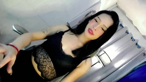 hot_olivia69 online show from 06/13/26, 06:50