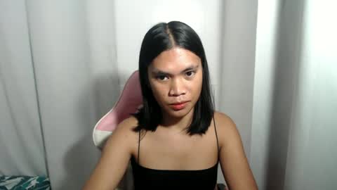 hot_pauline online show from 06/14/26, 02:24
