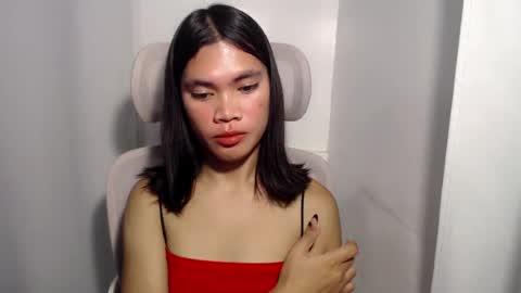 hot_pauline online show from 07/22/26, 10:45