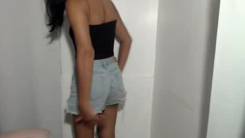 hot_pauline online show from 07/25/26, 11:57