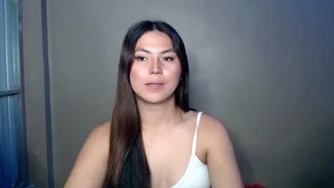 Snapshot of hot_precious_nikki chatting on 07/09/26, 02:59 Nikki online show from 07/09/26, 02:59