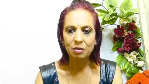 hot queen online show from 06/28/26, 06:19