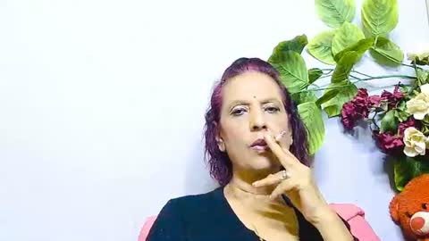 hot queen online show from 07/02/26, 04:13