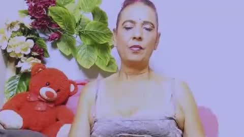 hot queen online show from 07/06/26, 03:14