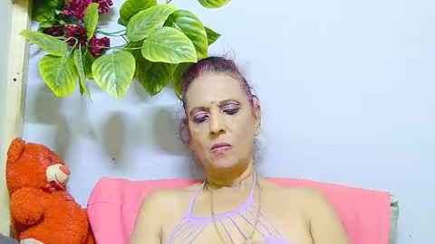 hot queen online show from 07/19/26, 07:28
