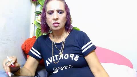 hot queen online show from 07/24/26, 02:37