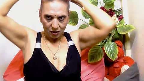 hot queen online show from 07/26/26, 08:32