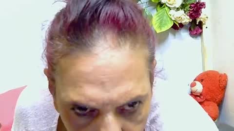 hot queen online show from 07/28/26, 05:14