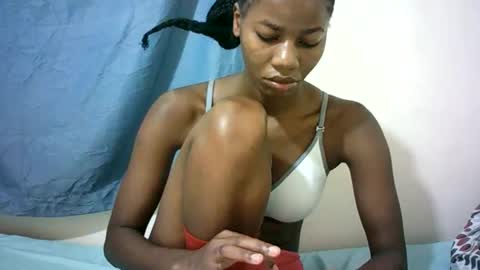 Snapshot of hot_reenor chatting on 05/24/26, 03:55 reenor online show from 05/24/26, 03:55