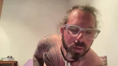Snapshot of hot_sex83 chatting on 02/24/25, 04:58 letmedoo2 online show from 02/24/25, 04:58