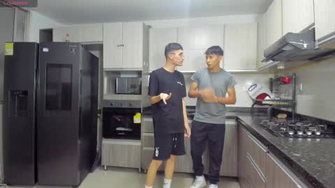 Vanesa Oliver and Andrew online show from 09/28/25, 10:59