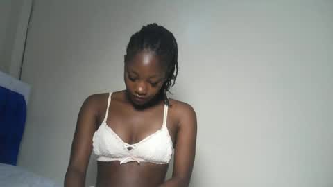Milly online show from 07/14/26, 02:16