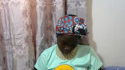 hot_shawrry online show from 01/27/25, 07:24
