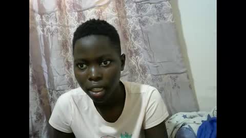 hot_shawrry online show from 03/12/25, 05:46