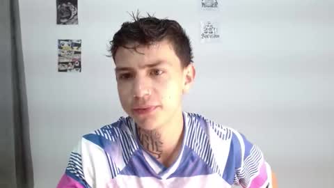 Snapshot of hot_teo_ chatting on 12/04/25, 11:08 Mateo online show from 12/04/25, 11:08