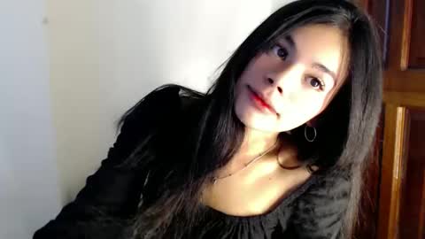Yanna online show from 05/03/26, 02:17