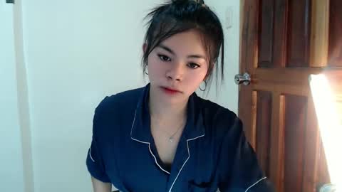 Yanna online show from 05/08/26, 02:06