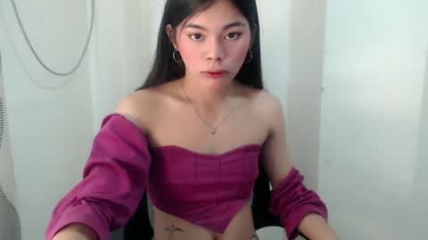 Yanna online show from 06/08/26, 01:28
