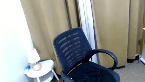 Yanna online show from 07/17/26, 09:49