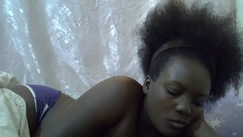 Snapshot of hot_zelinda chatting on 06/16/26, 11:57 hot_zelinda online show from 06/16/26, 11:57