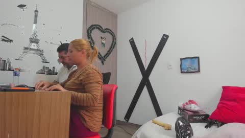 hotandfierylatinos online show from 12/24/24, 02:44