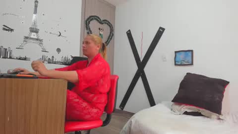 hotandfierylatinos online show from 12/30/24, 03:13