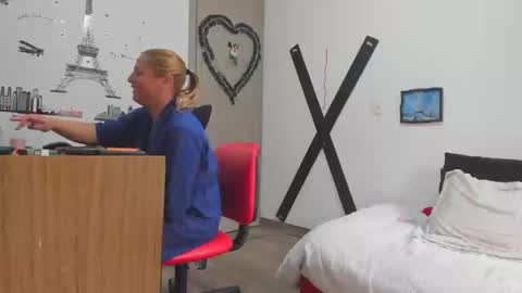 hotandfierylatinos online show from 01/04/25, 03:28
