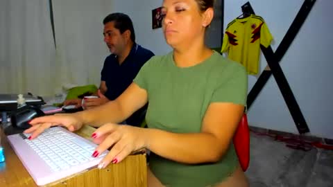 hotandfierylatinos online show from 07/12/26, 10:50