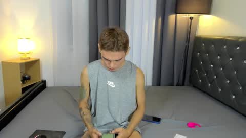 Kenny online show from 09/19/25, 05:53