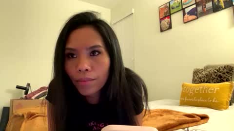 Snapshot of hotassyen613 chatting on 11/03/25, 04:36 Your MJ online show from 11/03/25, 04:36