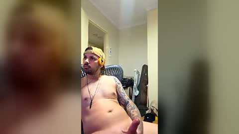 hotaus90 online show from 06/14/26, 01:36