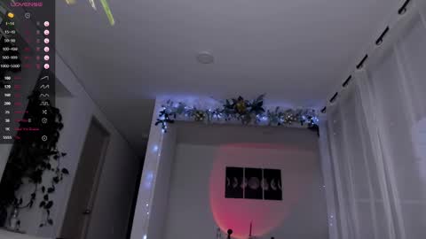 Snapshot of hotay_ chatting on 12/26/24, 11:03 Andrew xdres08 online show from 12/26/24, 11:03