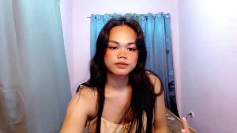 Snapshot of hotbabe_rica chatting on 12/08/24, 06:43 Ricaa online show from 12/08/24, 06:43