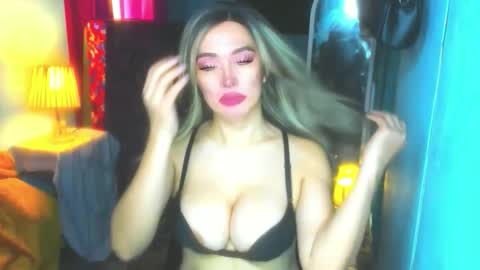 T A N Y A online show from 11/17/25, 11:54