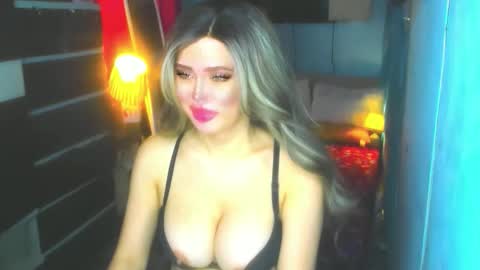 T A N Y A online show from 11/22/25, 01:48