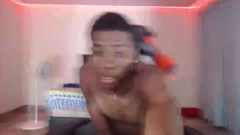 Snapshot of hotblacks07 chatting on 09/25/25, 05:11 rivas online show from 09/25/25, 05:11