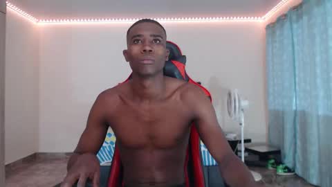 Snapshot of hotblacks07 chatting on 10/05/25, 09:56 rivas online show from 10/05/25, 09:56