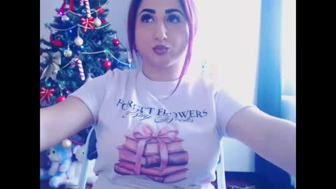 Snapshot of hotboobsmaya chatting on 12/15/25, 09:13 hotboobsmaya online show from 12/15/25, 09:13