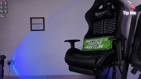 Alex Neon online show from 06/26/26, 12:37