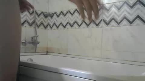 Snapshot of hotboyvicky chatting on 03/02/25, 01:05 hotboyvicky online show from 03/02/25, 01:05