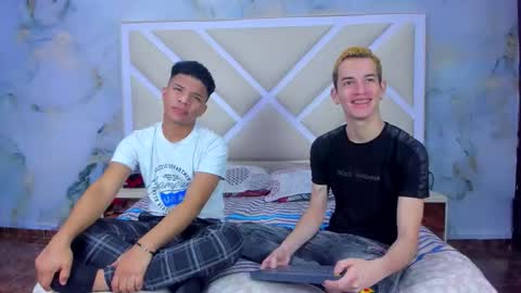 Snapshot of hotboyx_ chatting on 11/07/25, 06:24 DANIEL AND KEVIN online show from 11/07/25, 06:24