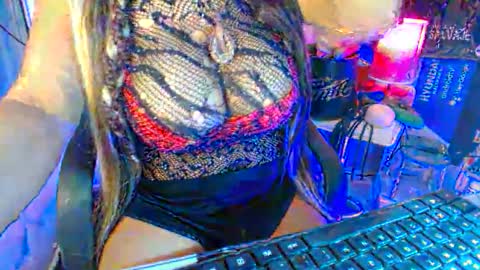 hotbritneyxx online show from 02/05/25, 09:40