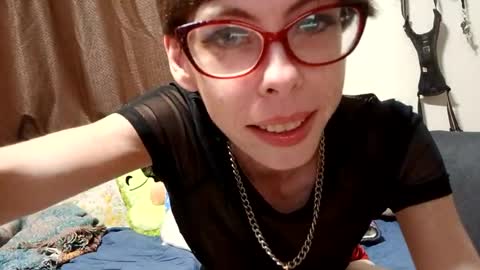 hotcherokeemama online show from 07/30/26, 05:50