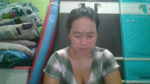 Snapshot of hotchicks4uxx chatting on 02/20/25, 04:50 hotchicks4uxx online show from 02/20/25, 04:50