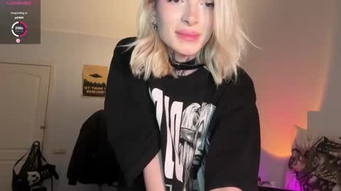 Snapshot of hotchubently chatting on 12/02/25, 09:14 hotchubently online show from 12/02/25, 09:14