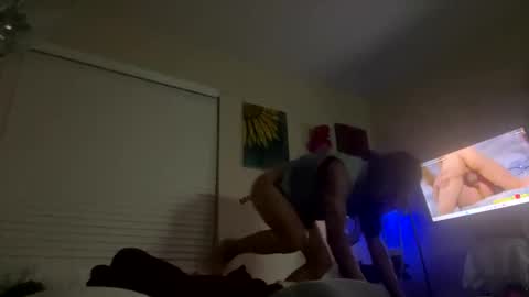 Snapshot of hotcouple1319 chatting on 11/29/25, 03:09 hotcouple1319 online show from 11/29/25, 03:09