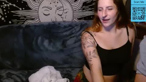 Snapshot of hotcouplekinkycams chatting on 10/26/25, 02:28 hotcouplekinkycams online show from 10/26/25, 02:28