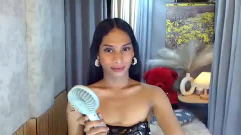 Snapshot of hotcumjasminex chatting on 05/22/26, 02:01 SEXY JASMINE online show from 05/22/26, 02:01