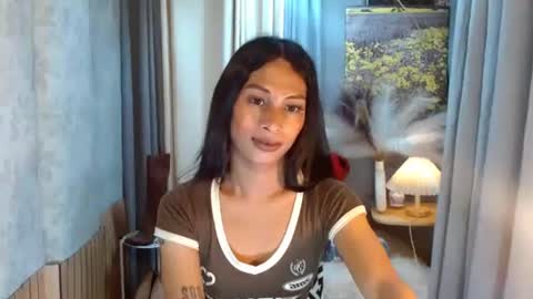 Snapshot of hotcumjasminex chatting on 05/30/26, 04:48 SEXY JASMINE online show from 05/30/26, 04:48