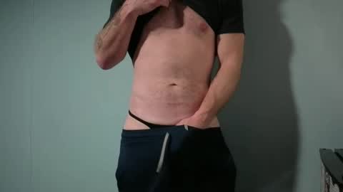Snapshot of hotdadforyou chatting on 02/14/26, 05:26 hotdadforyou online show from 02/14/26, 05:26